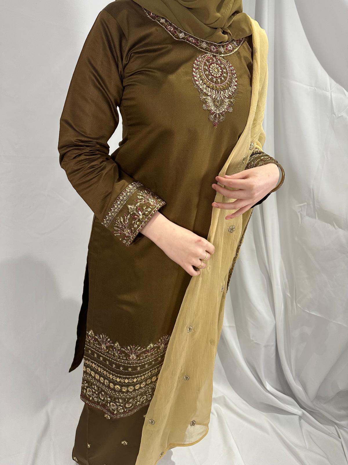 THREE PIECE VISCOSE