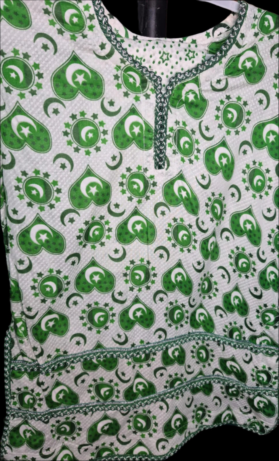 LAWN GREEN AND WHITE TROUSER SUIT